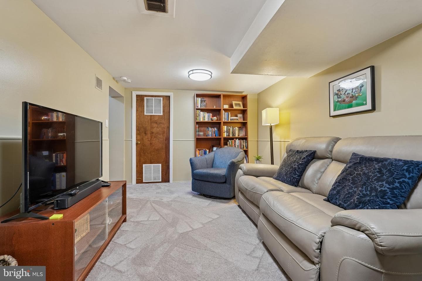 6417 Camrose Terrace photo 20