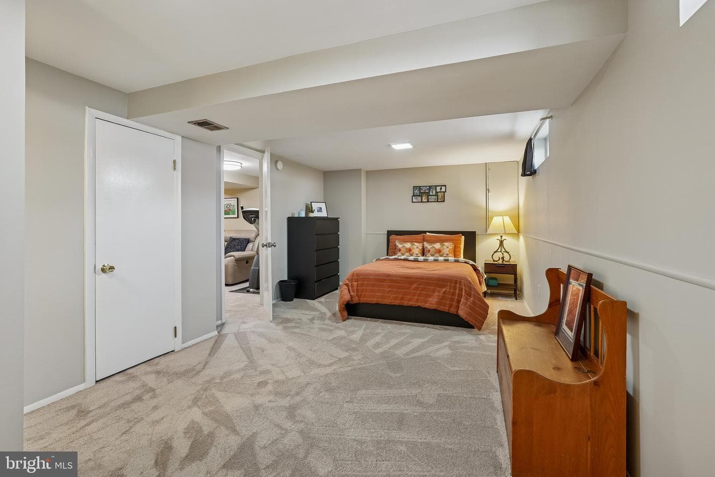 6417 Camrose Terrace photo 21