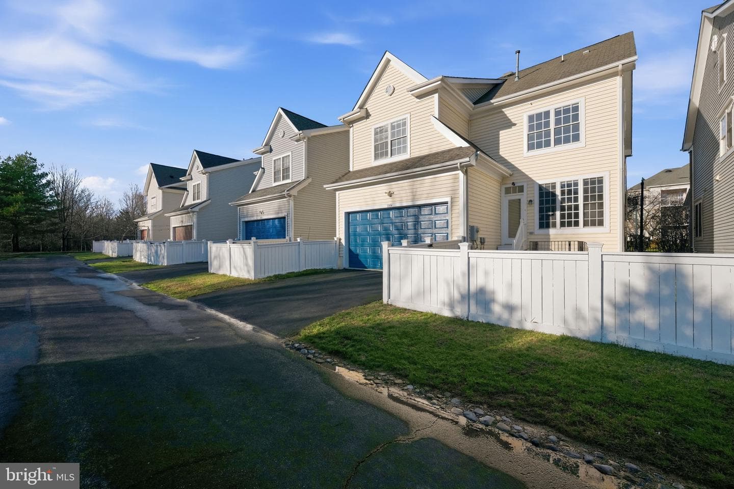 1004 Gaither Road photo 4