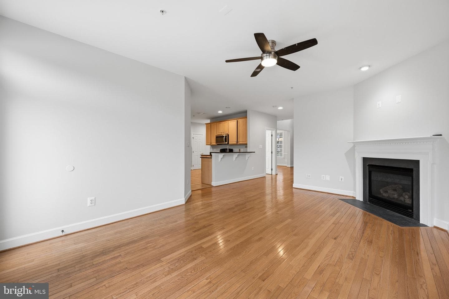 1004 Gaither Road photo 9