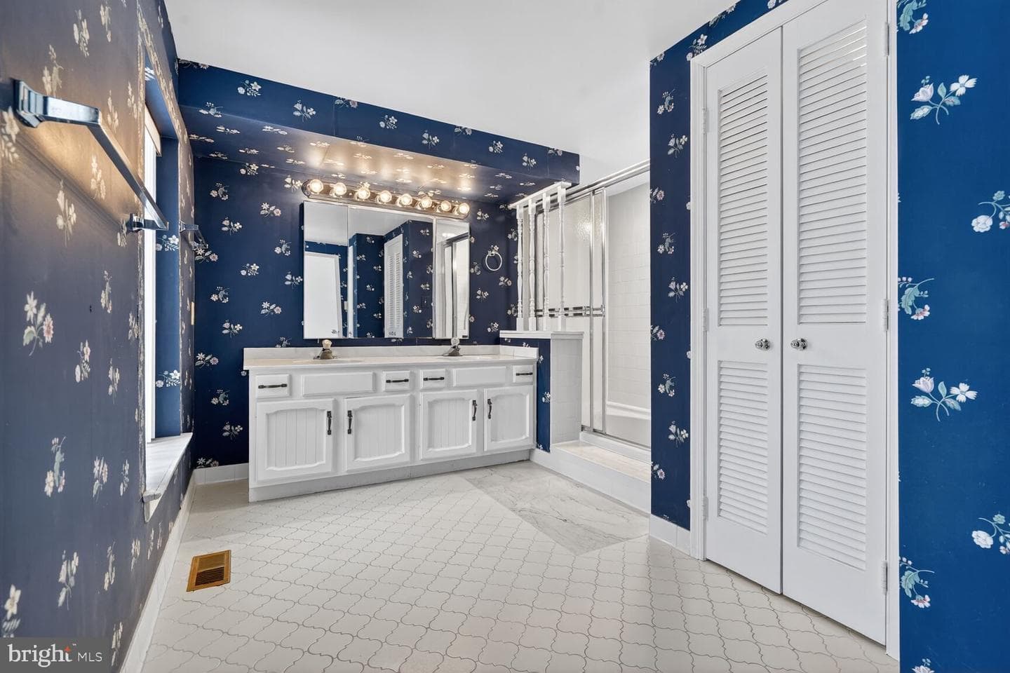15200 Winstead Lane photo 35