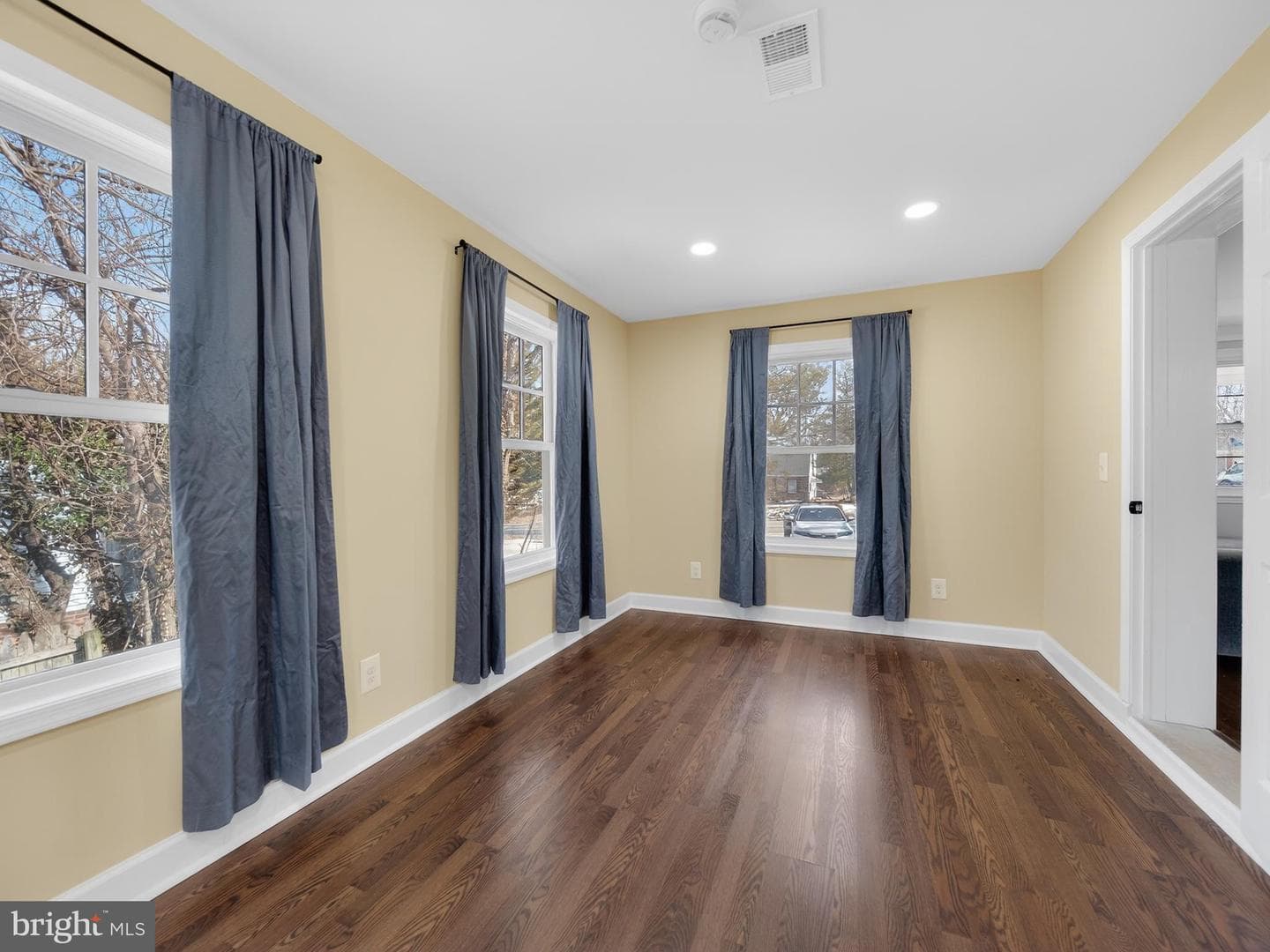 1815 Bonifant Road photo 18