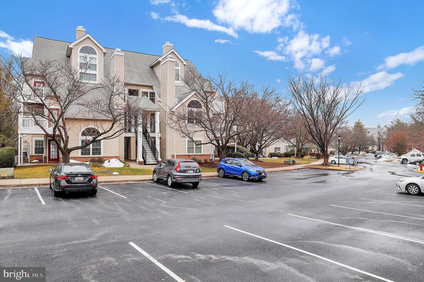 913 Hillside Lake Terrace #413 photo 24