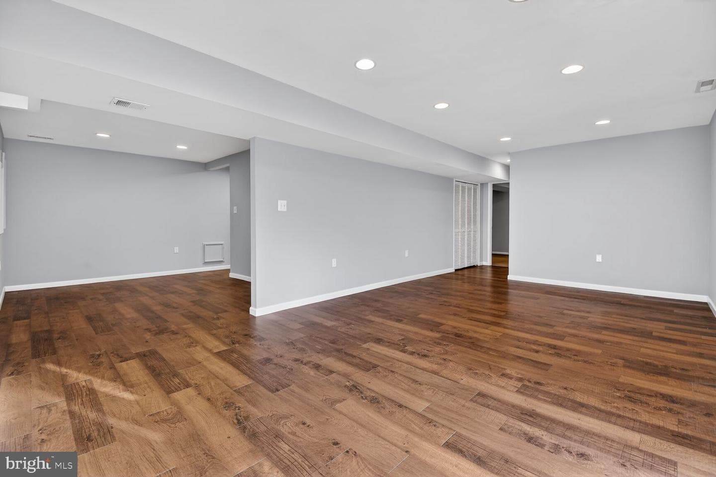19234 Golden Meadow Drive photo 28