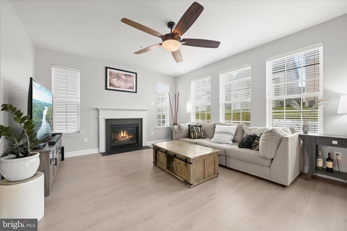 4305 Camley Way photo 11