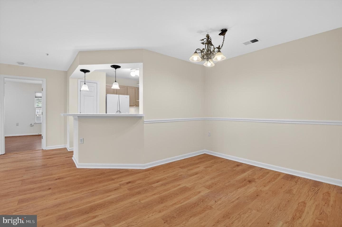 18101 Cloppers Mill Terrace photo 12