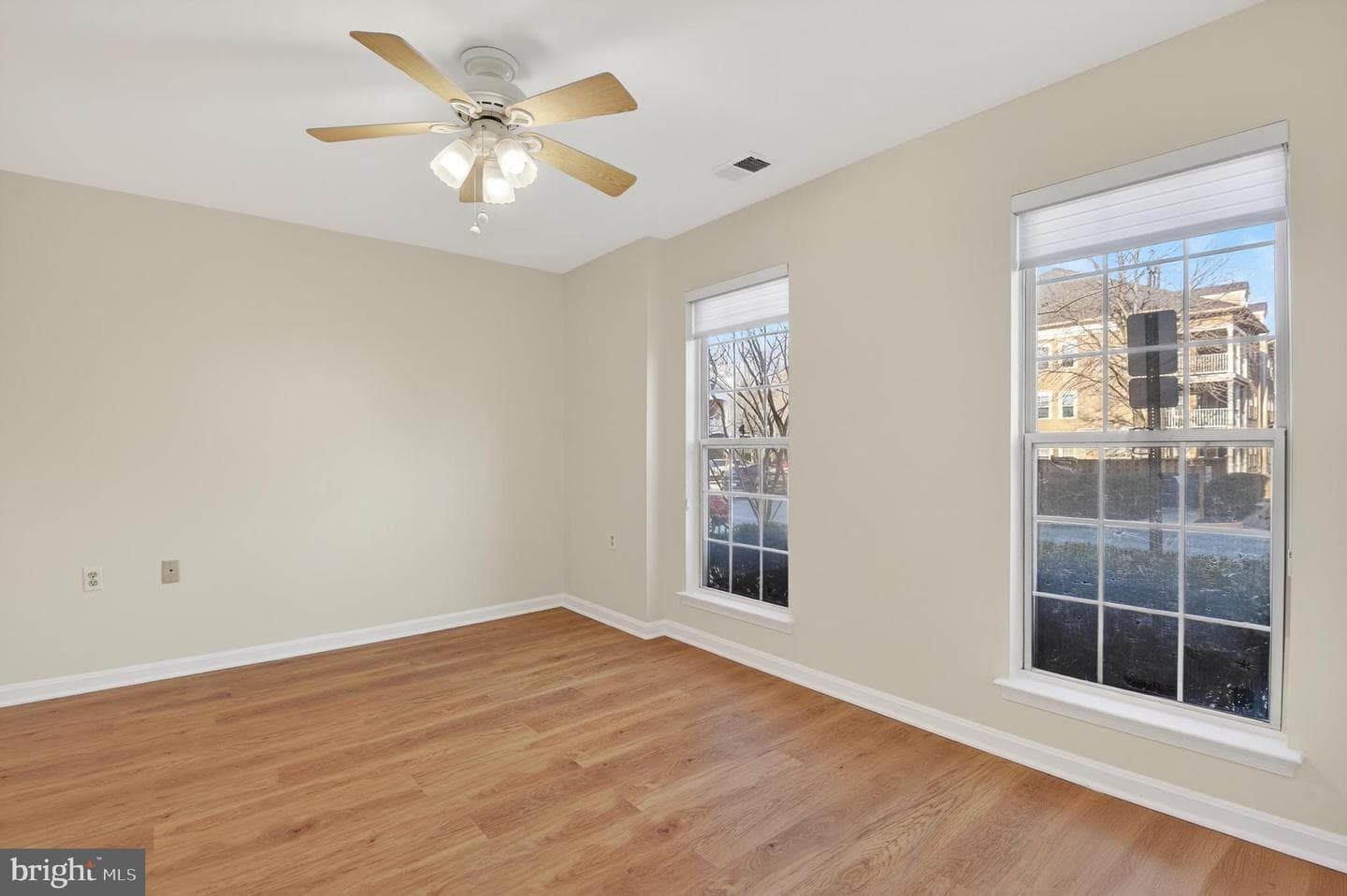 18101 Cloppers Mill Terrace photo 21