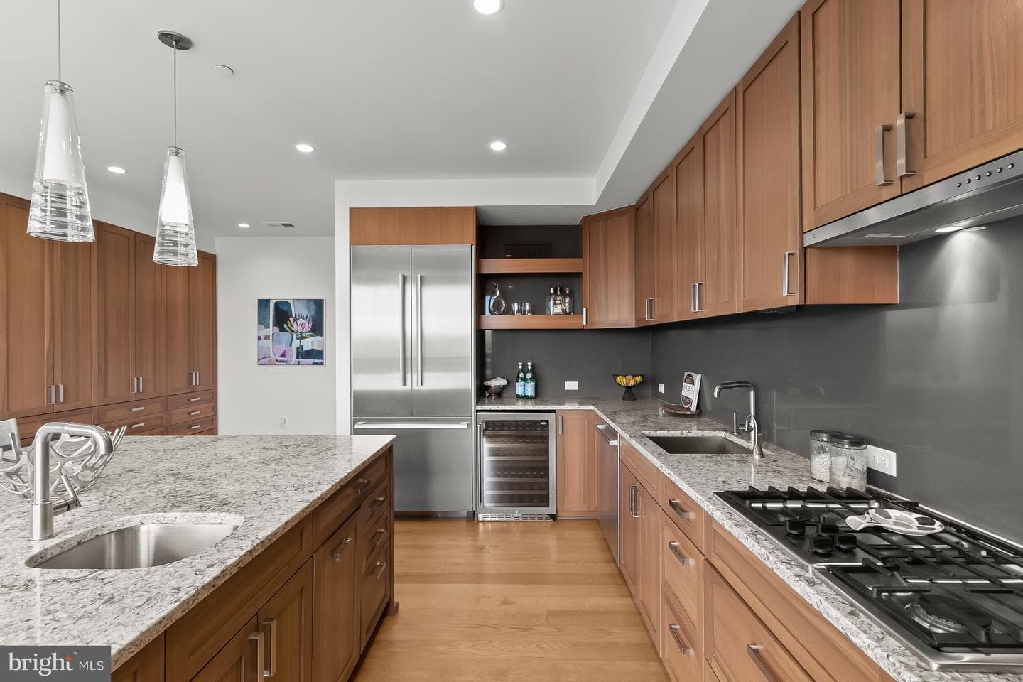 8302 Woodmont Avenue #ph 900 photo 24