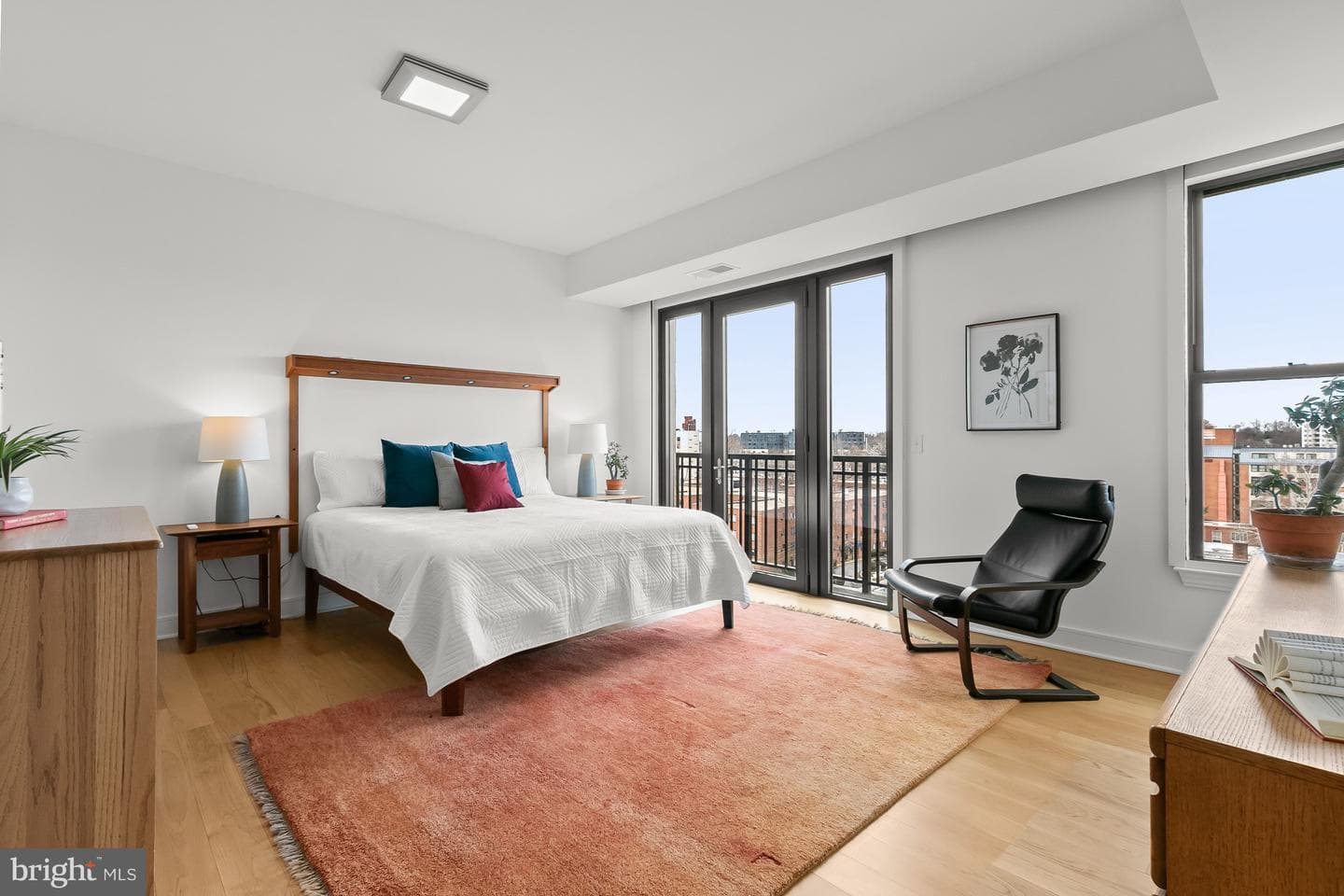 8302 Woodmont Avenue #ph 900 photo 28