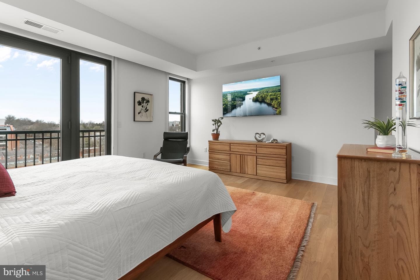 8302 Woodmont Avenue #ph 900 photo 30