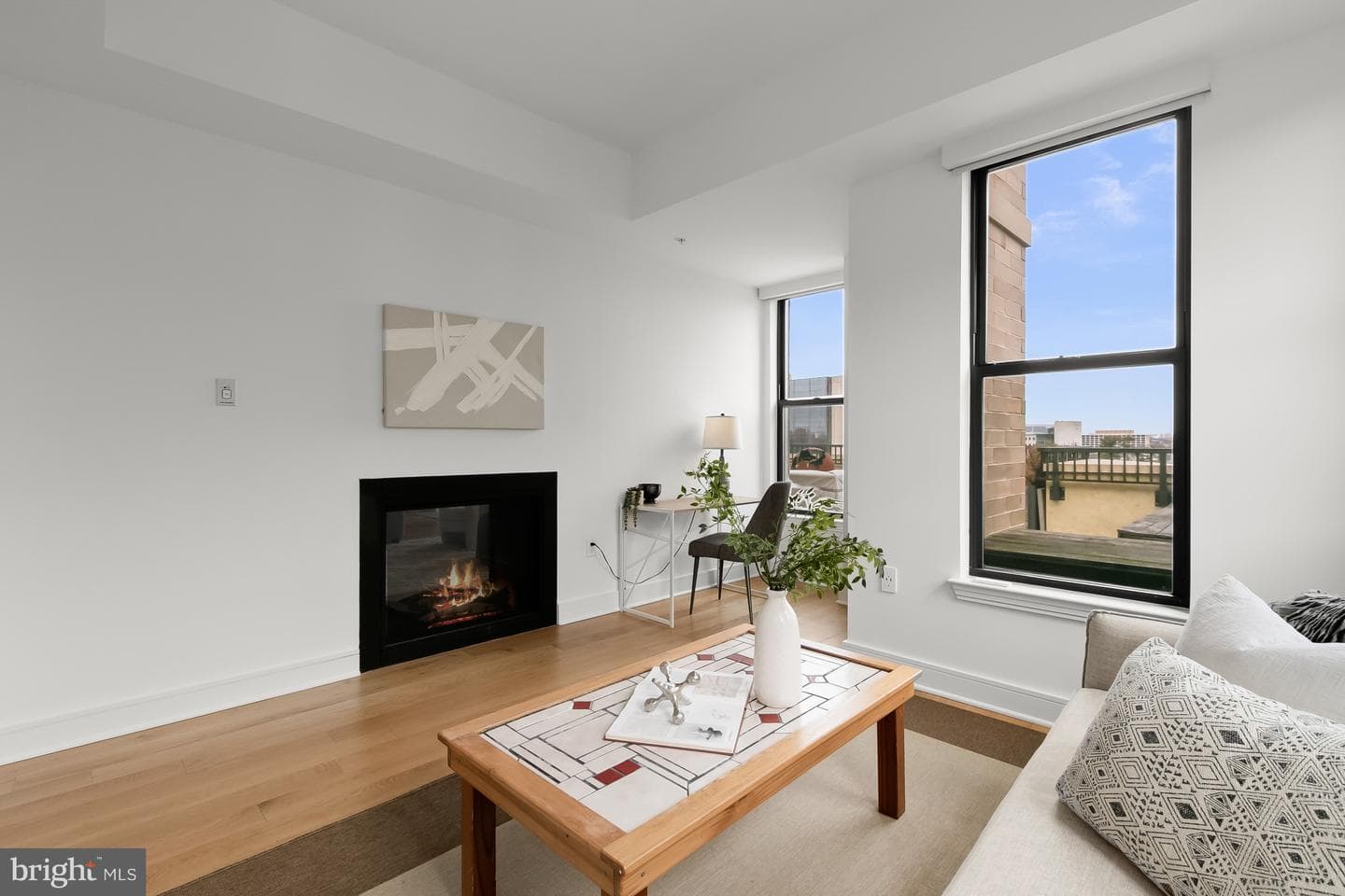 8302 Woodmont Avenue #ph 900 photo 38