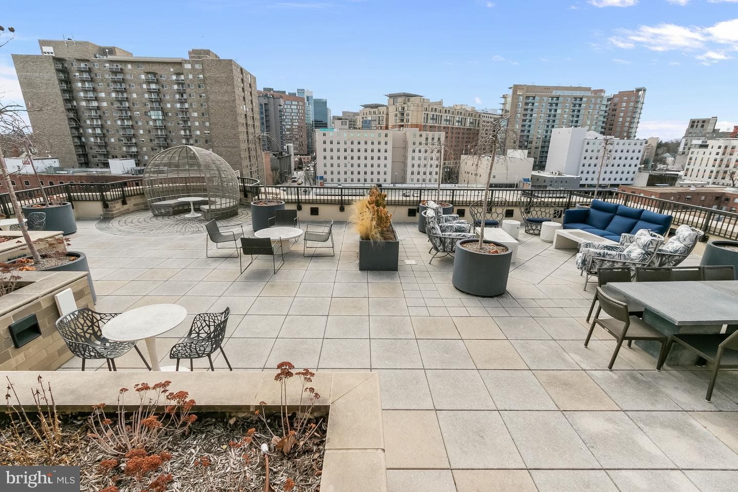 8302 Woodmont Avenue #ph 900 photo 43