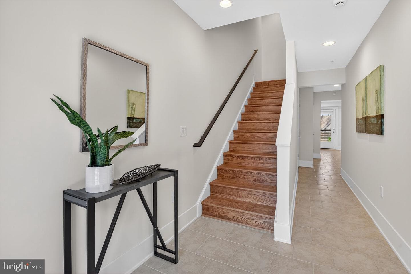 5320 Merriam Street photo 3