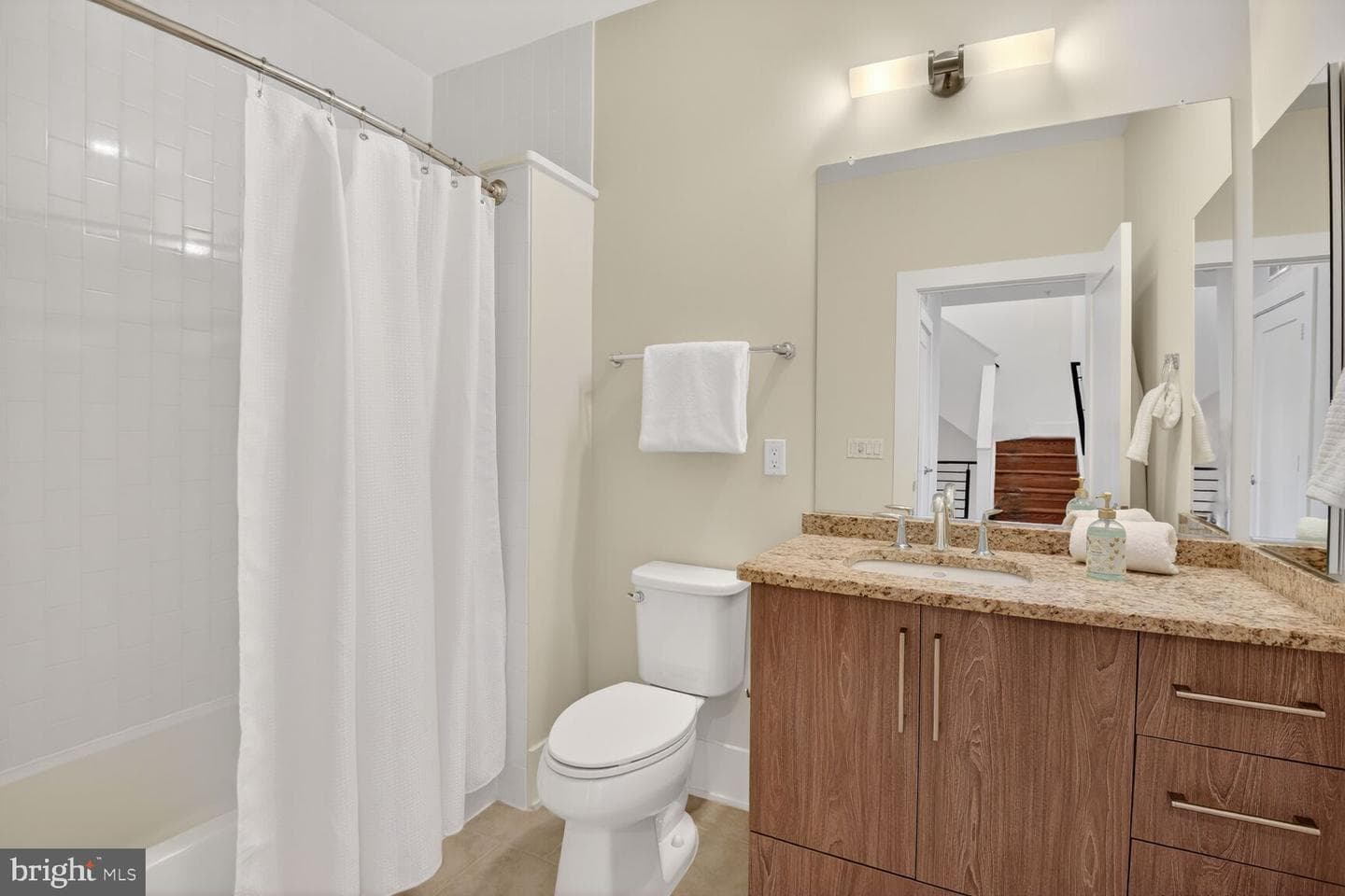 5320 Merriam Street photo 34