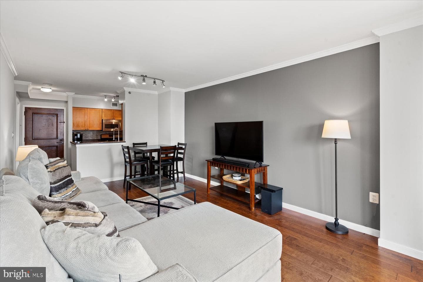 4801 Fairmont Avenue #705 photo 3