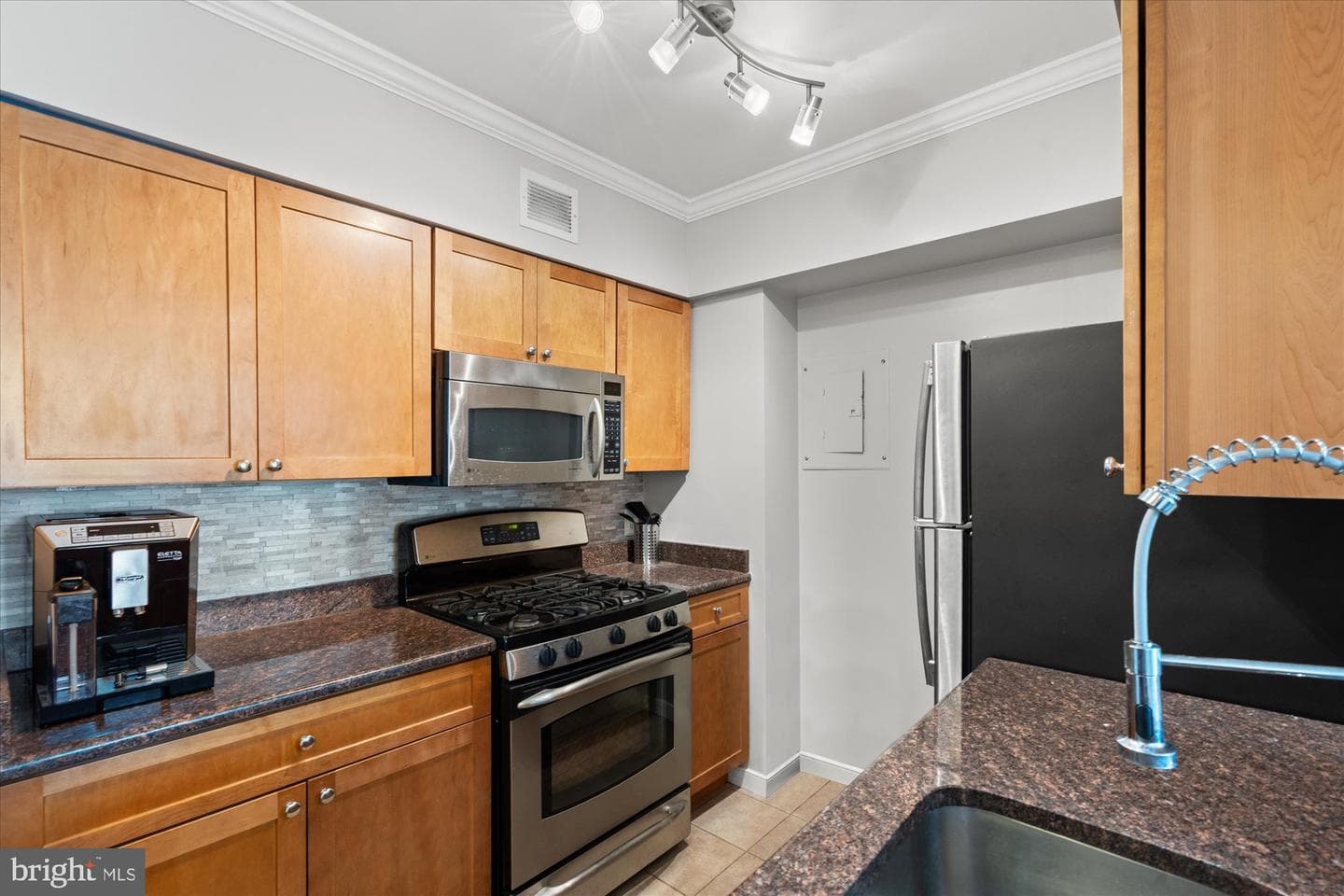 4801 Fairmont Avenue #705 photo 6