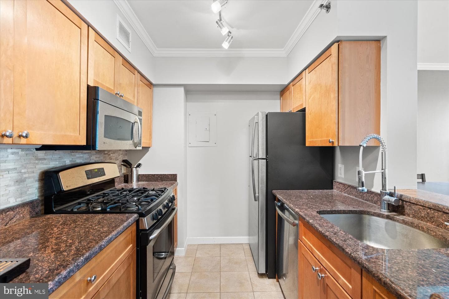 4801 Fairmont Avenue #705 photo 7