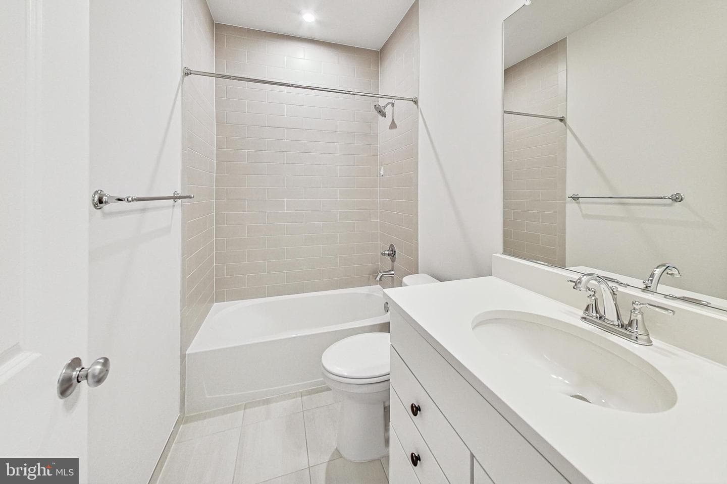 5038 Oakmoore Drive photo 36