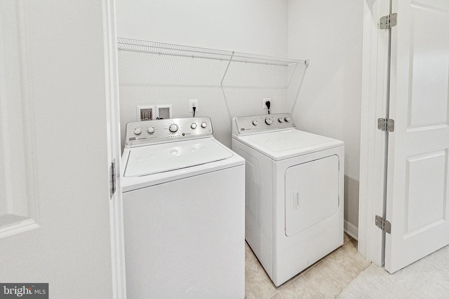 5038 Oakmoore Drive photo 37