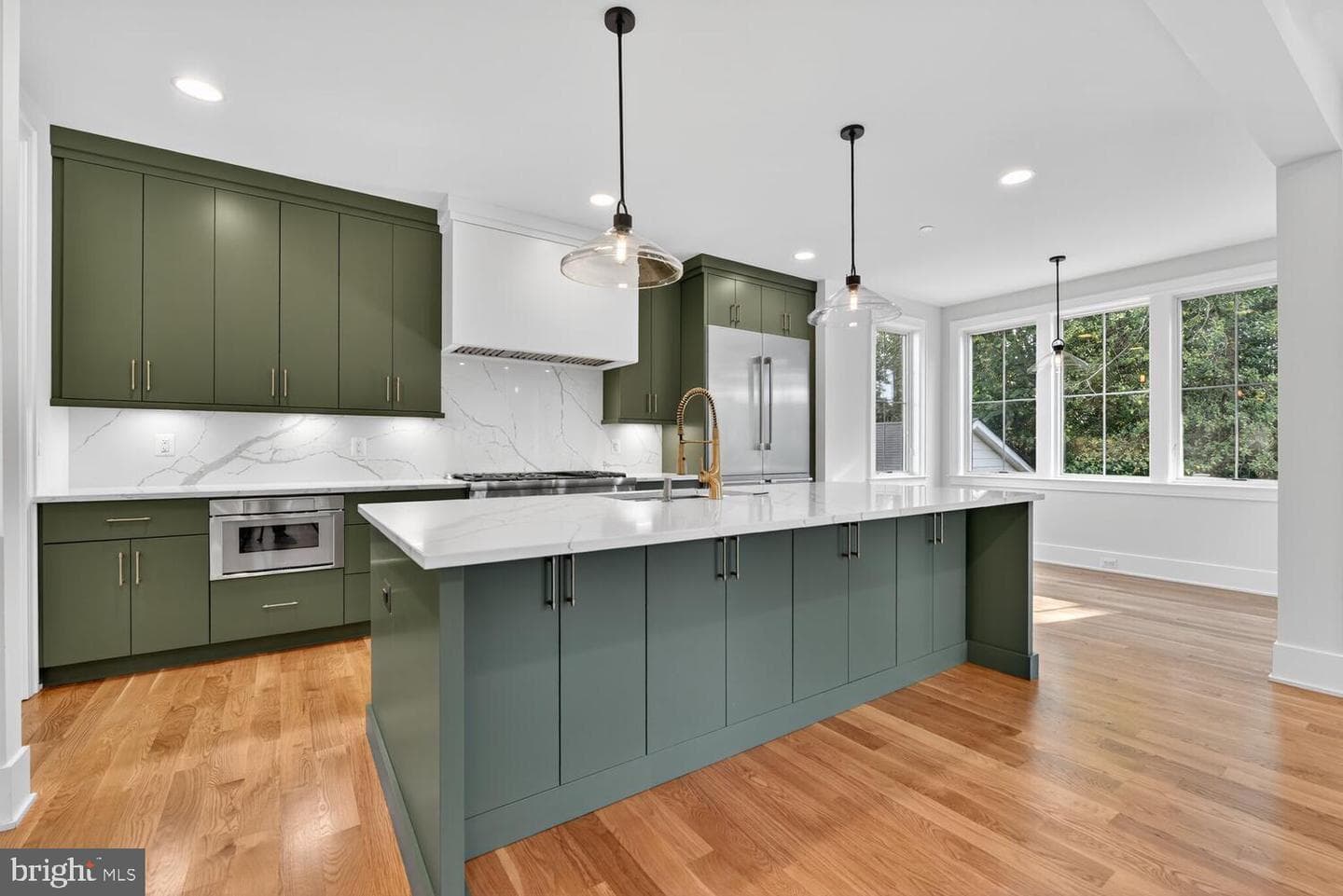 5519 Mckinley Street photo 8
