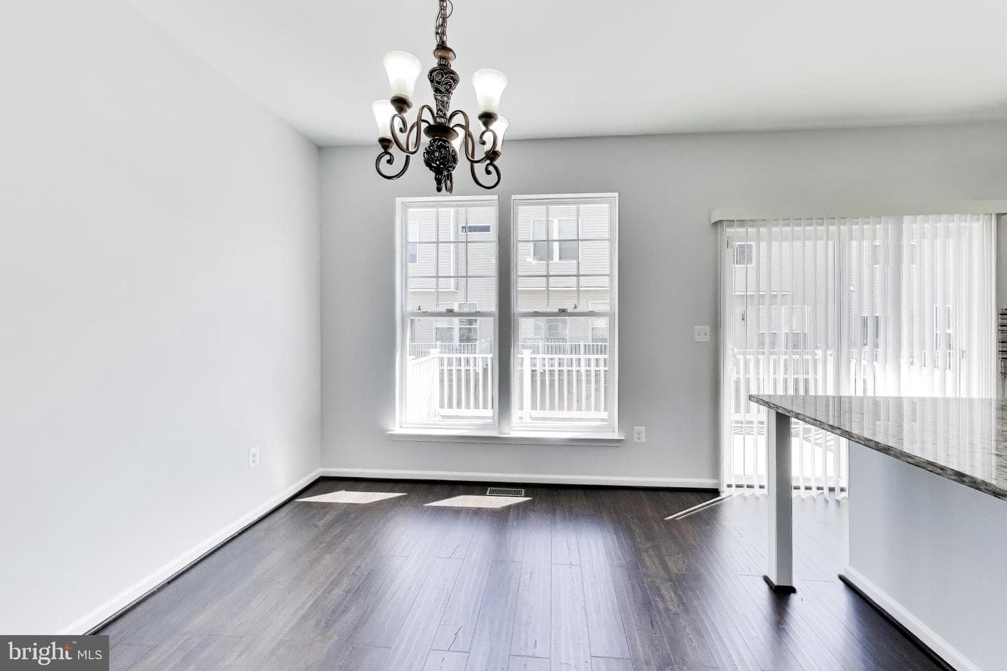 13214 Getty Lane photo 11