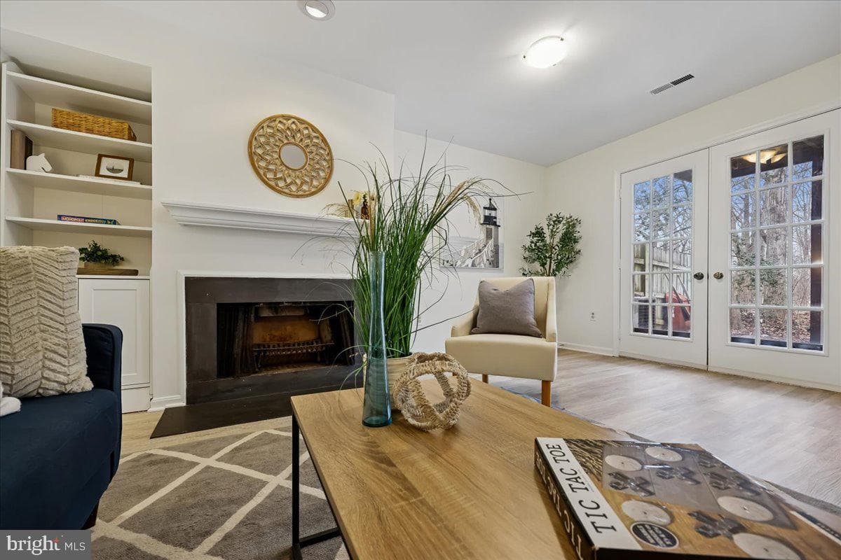7847 Heatherton Lane photo 29