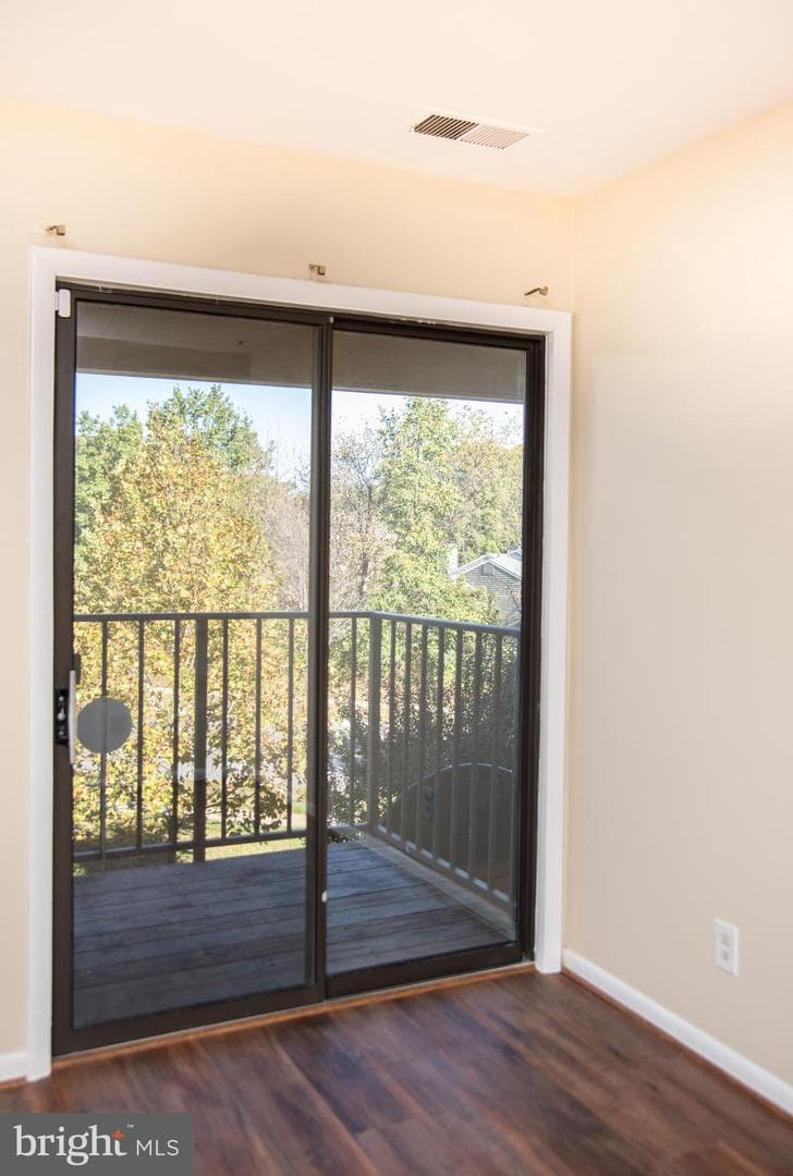 13408 Shady Knoll Drive #308 photo 8