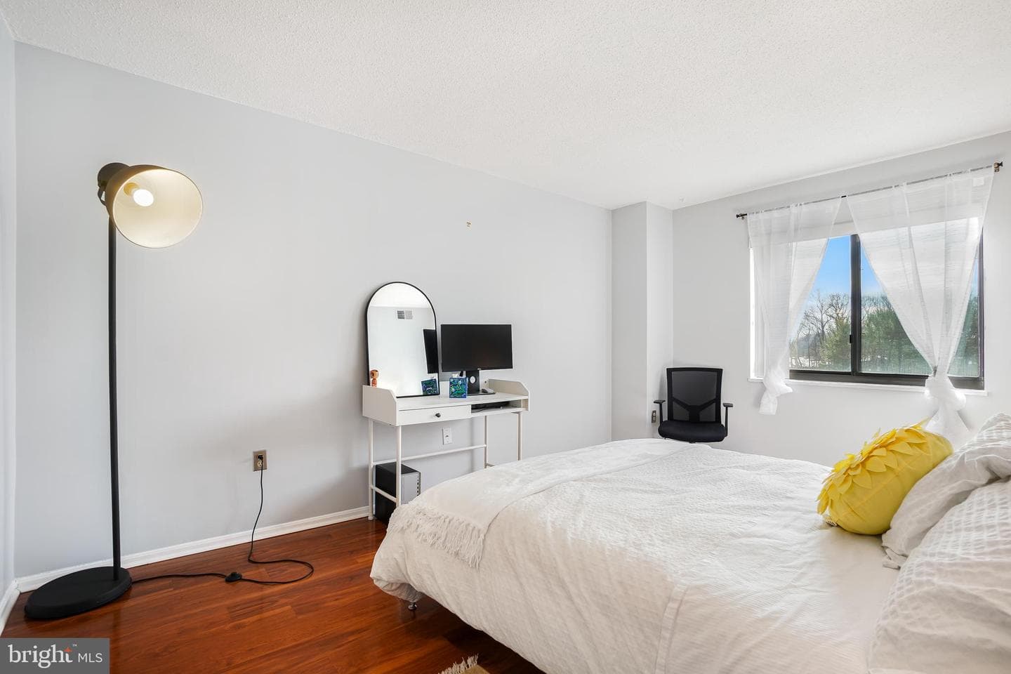 15100 Interlachen Drive #4-407 photo 21