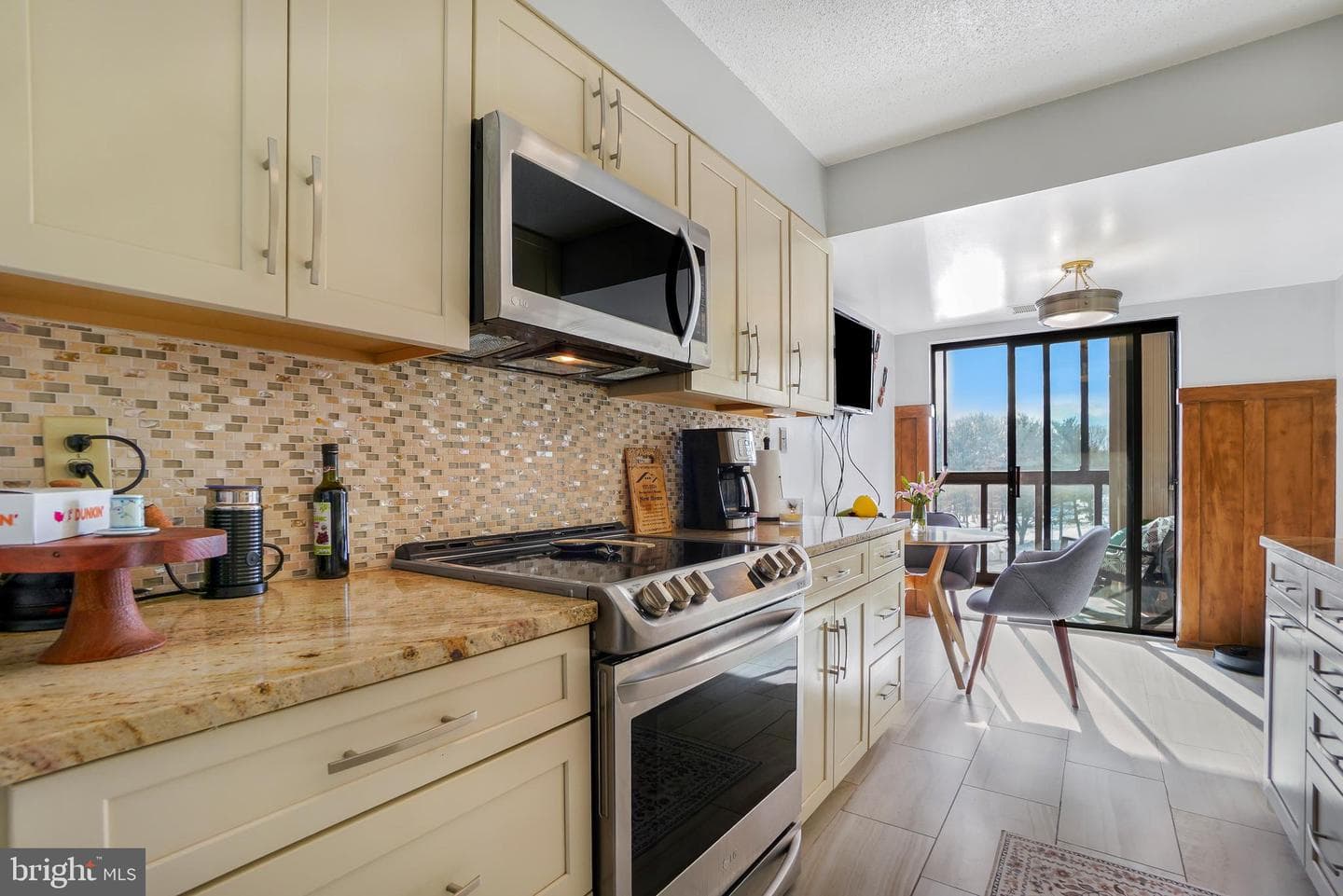 15100 Interlachen Drive #4-407 photo 3
