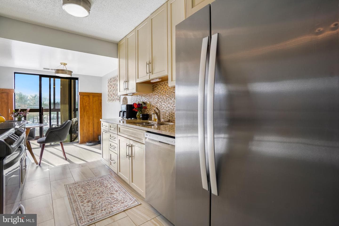 15100 Interlachen Drive #4-407 photo 4