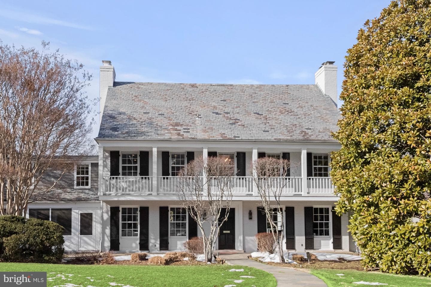 4806 Newport Avenue photo 2