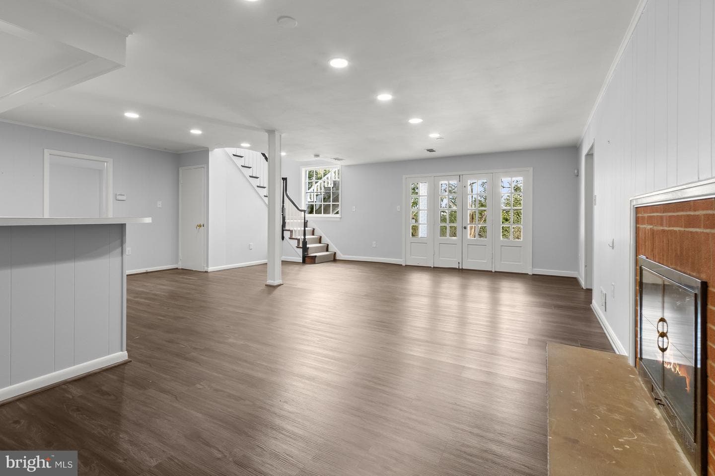 4806 Newport Avenue photo 76