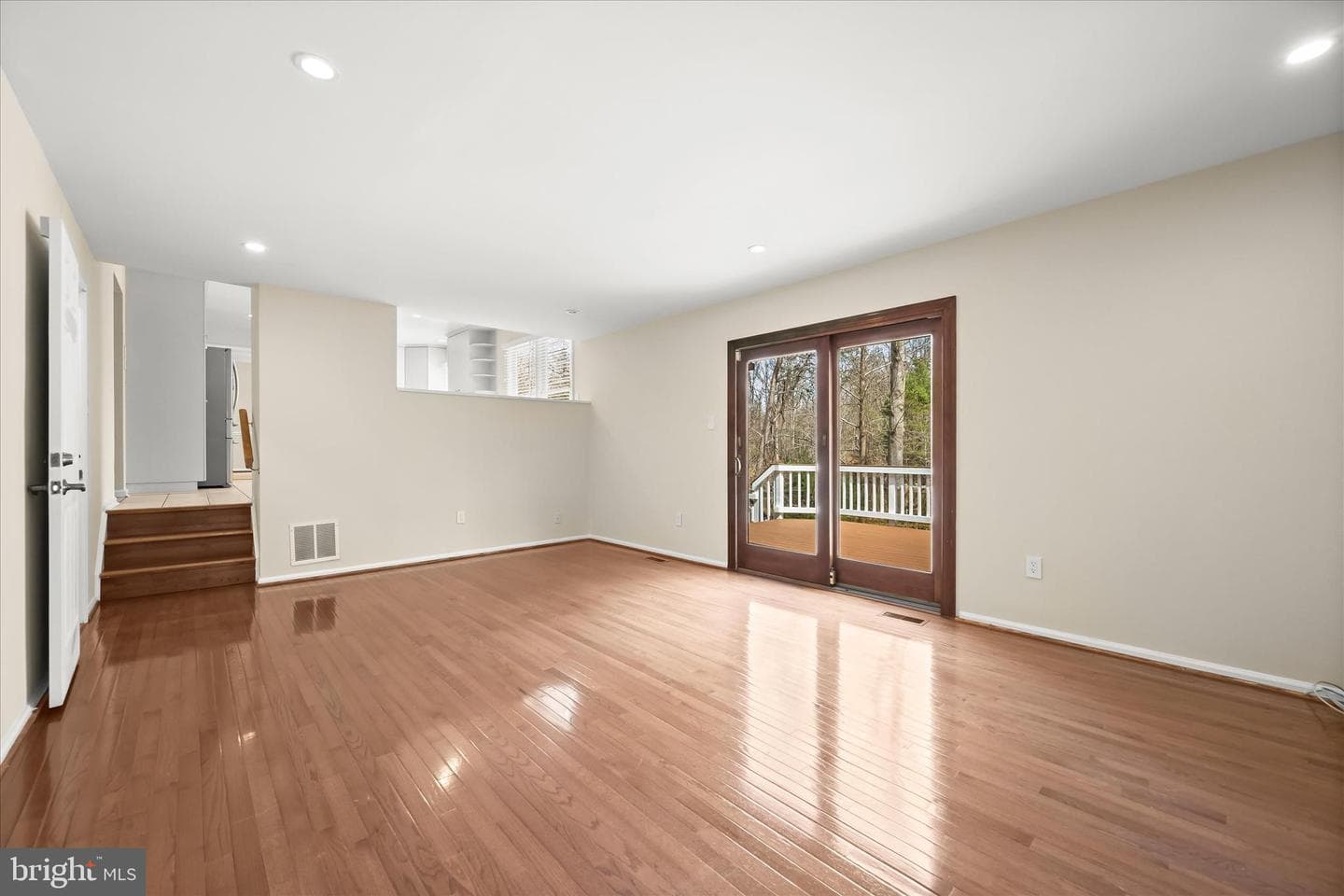 1514 Featherwood Street photo 26