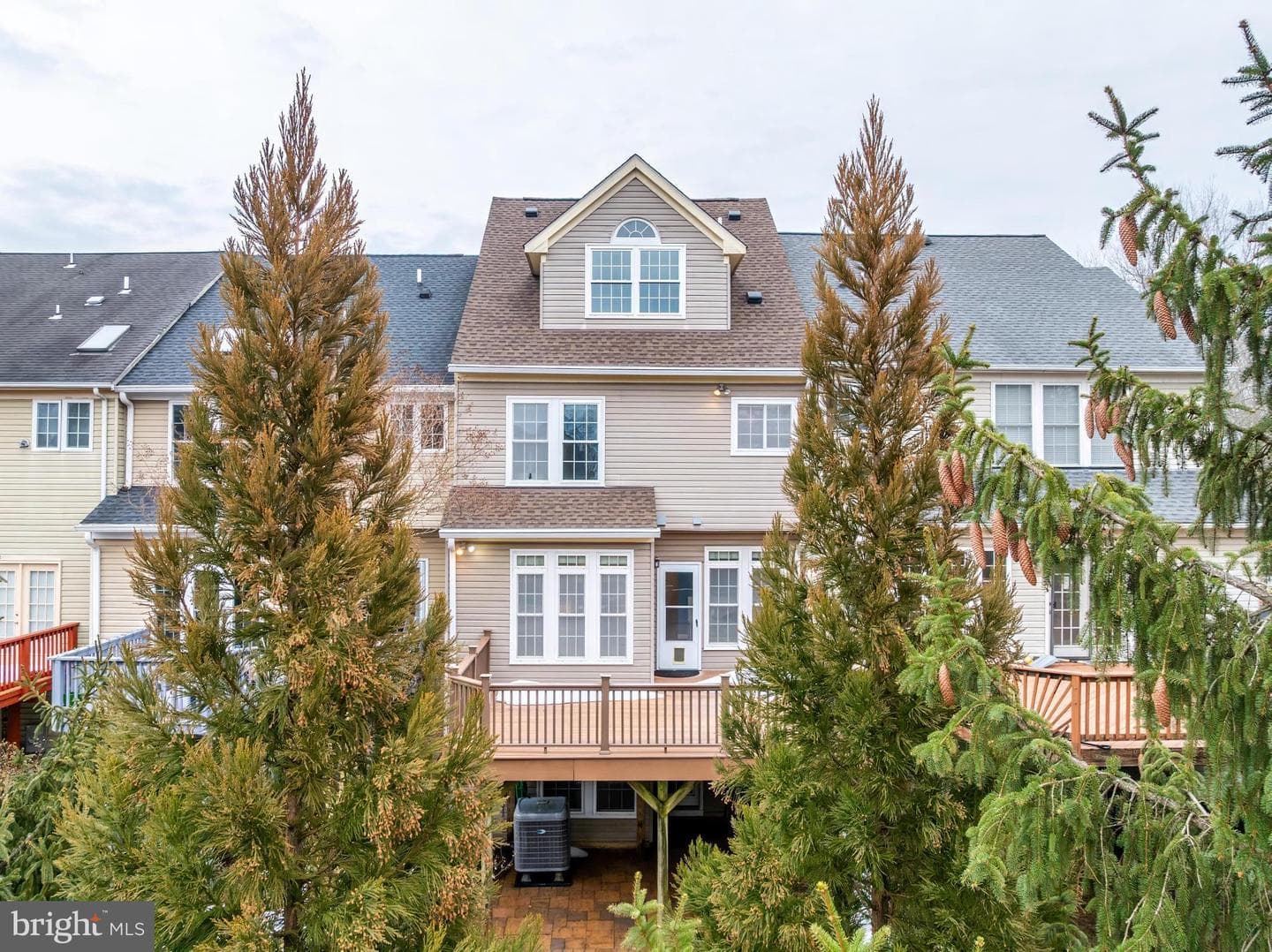 13802 Lambertina Place photo 44