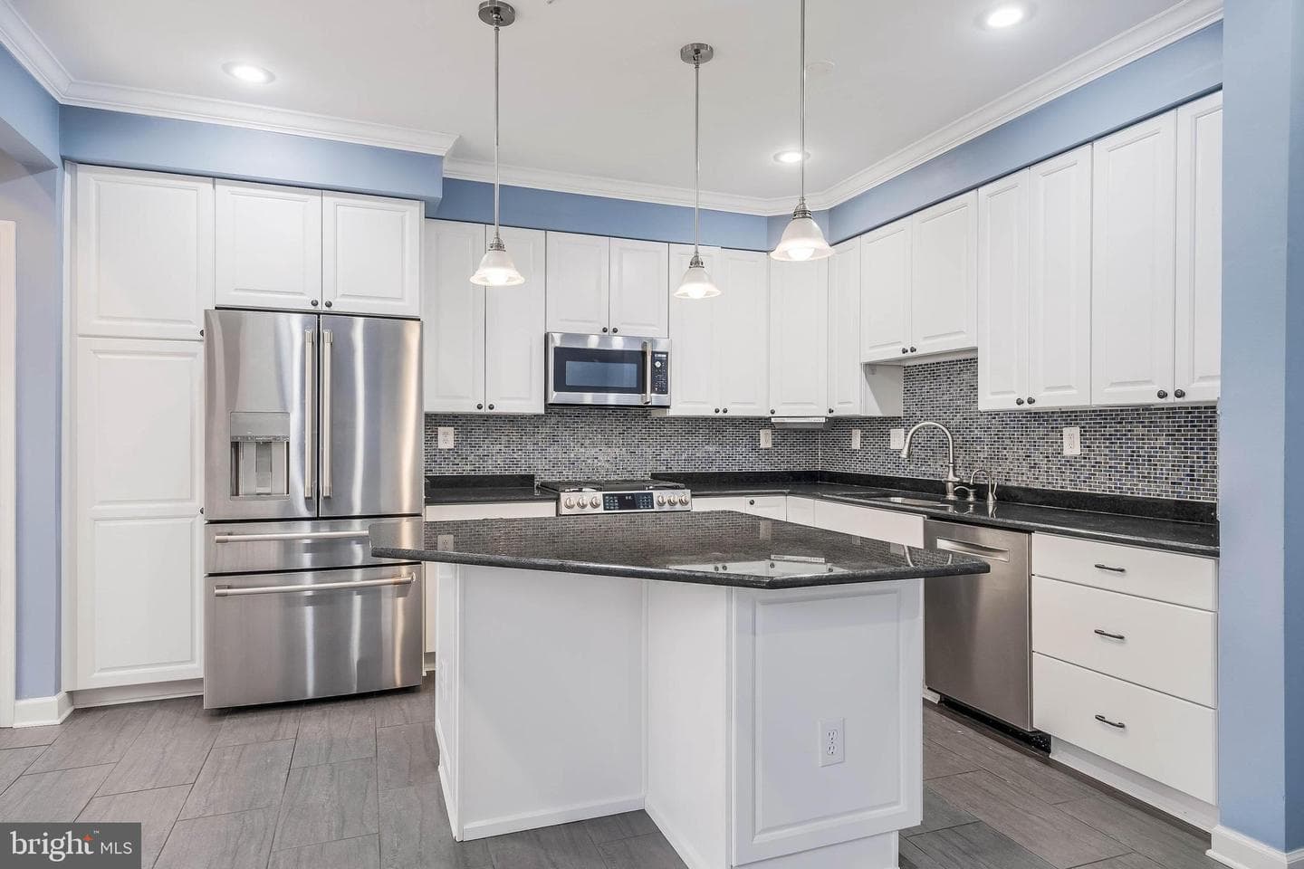 13802 Lambertina Place photo 7