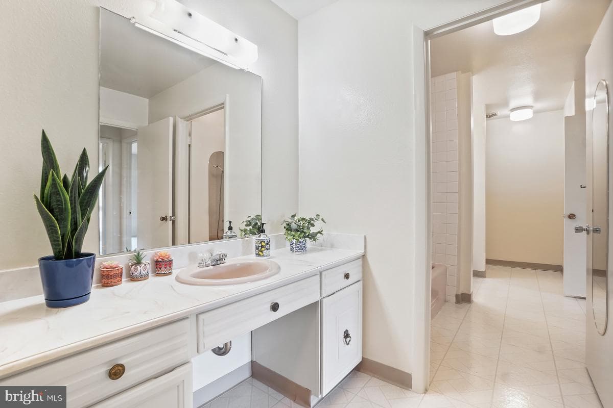3350 Gleneagles Drive #70-2b photo 11