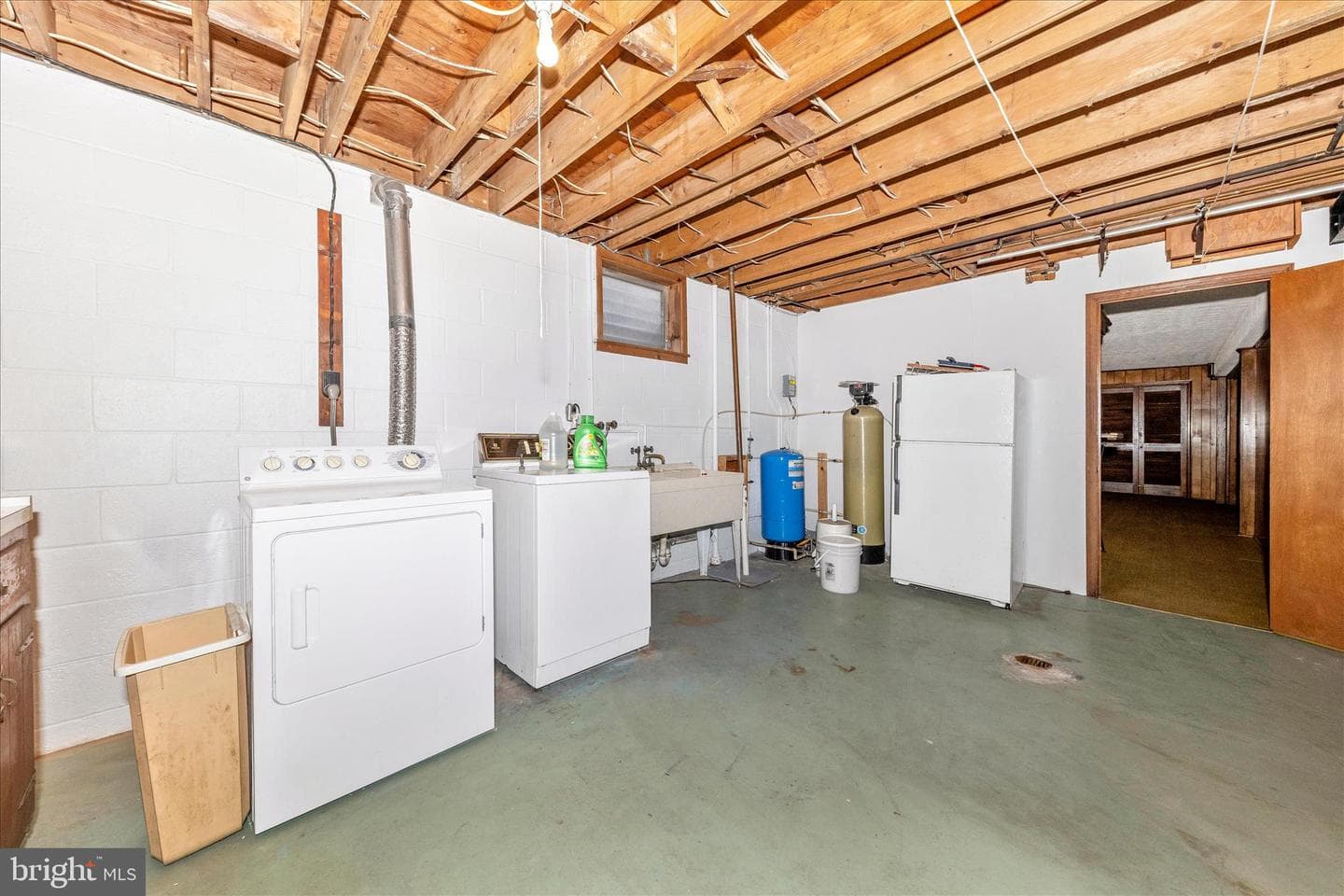 9811 Watkins Road photo 36
