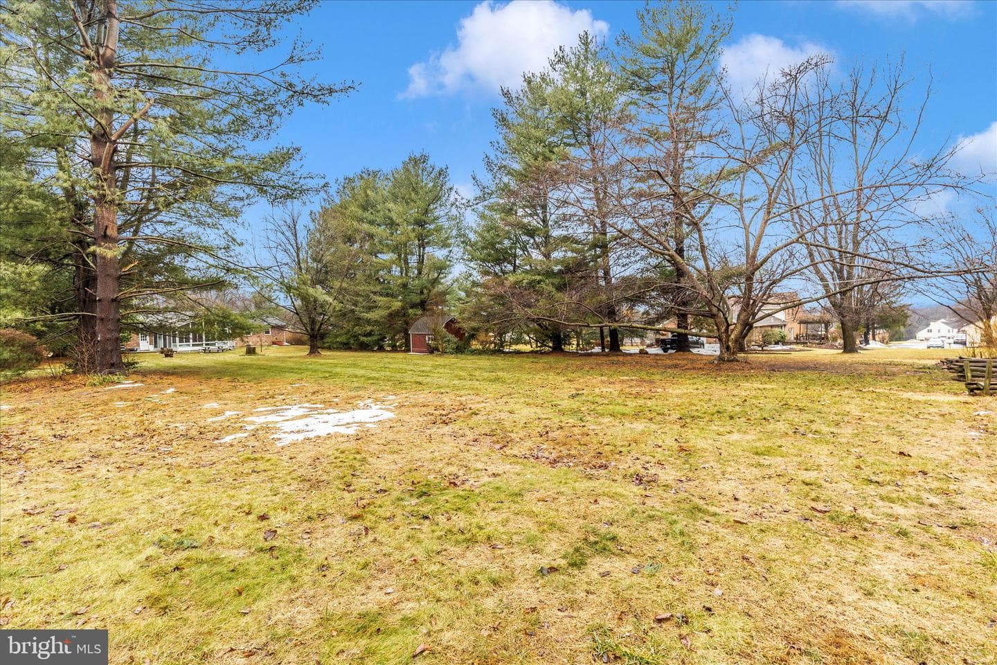 9811 Watkins Road photo 45