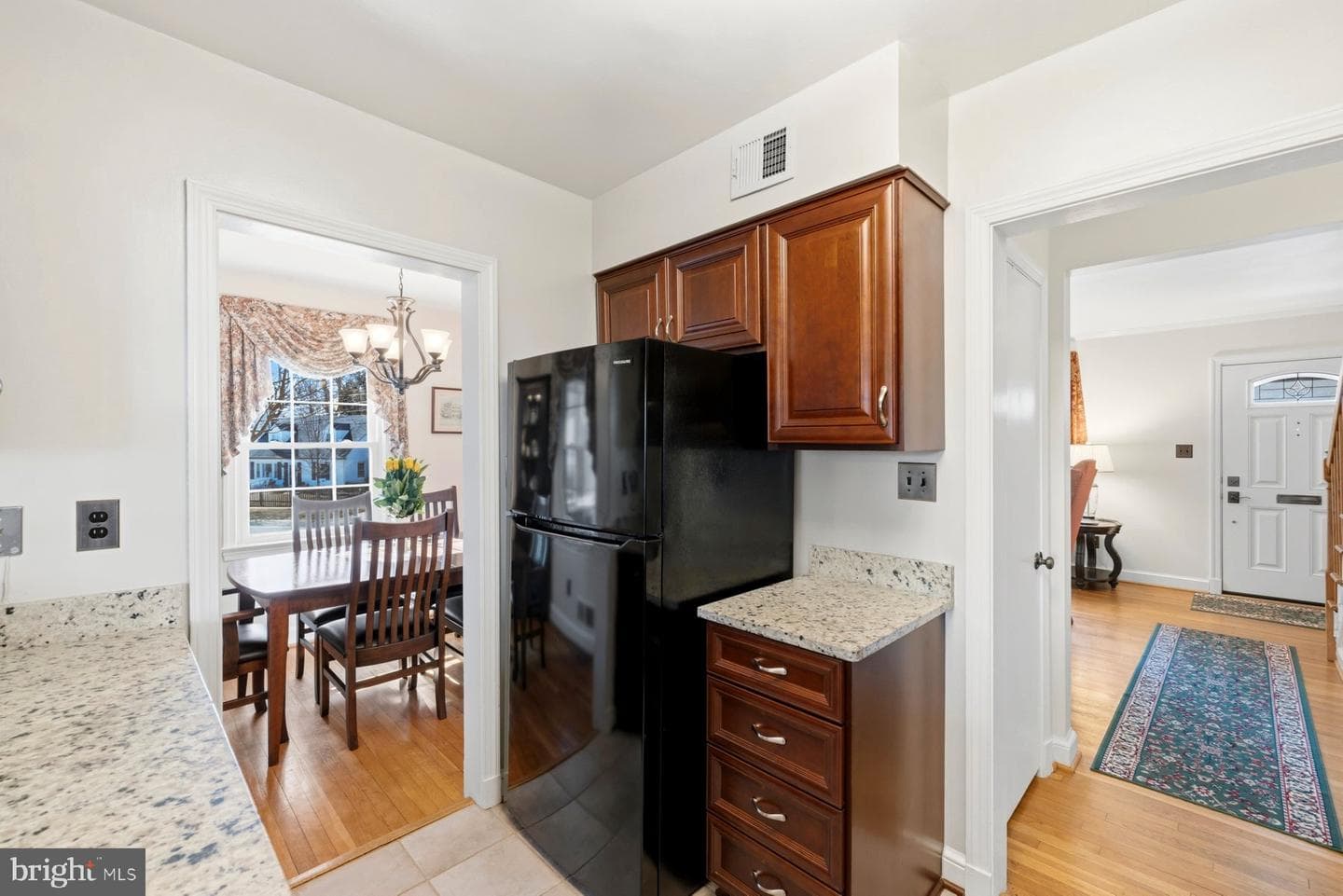 9225 Villa Drive photo 13