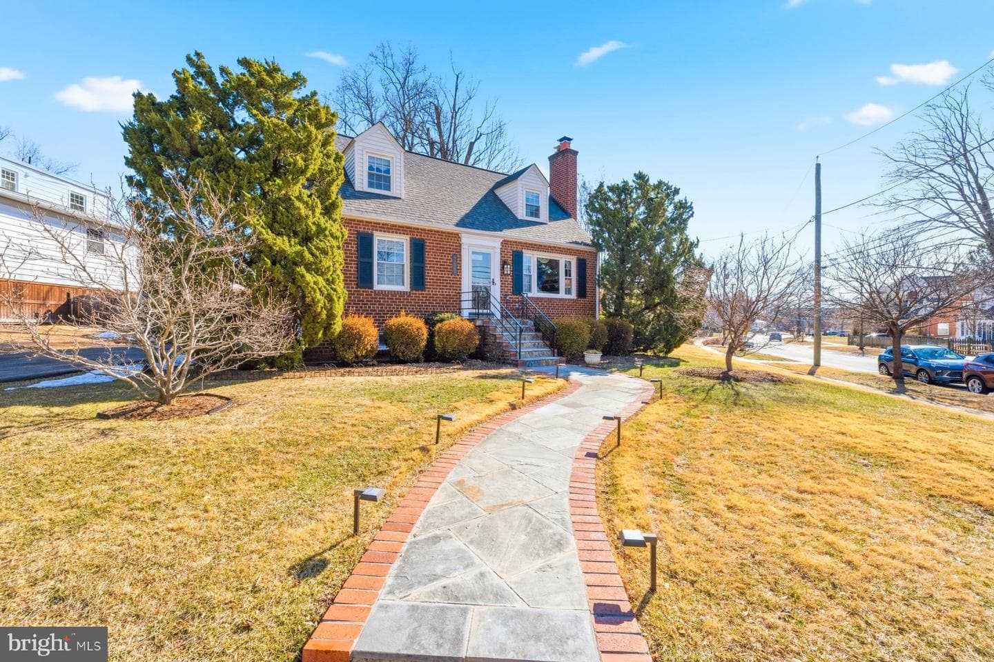 9225 Villa Drive photo 2