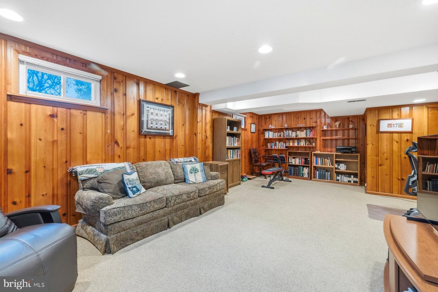 9225 Villa Drive photo 29