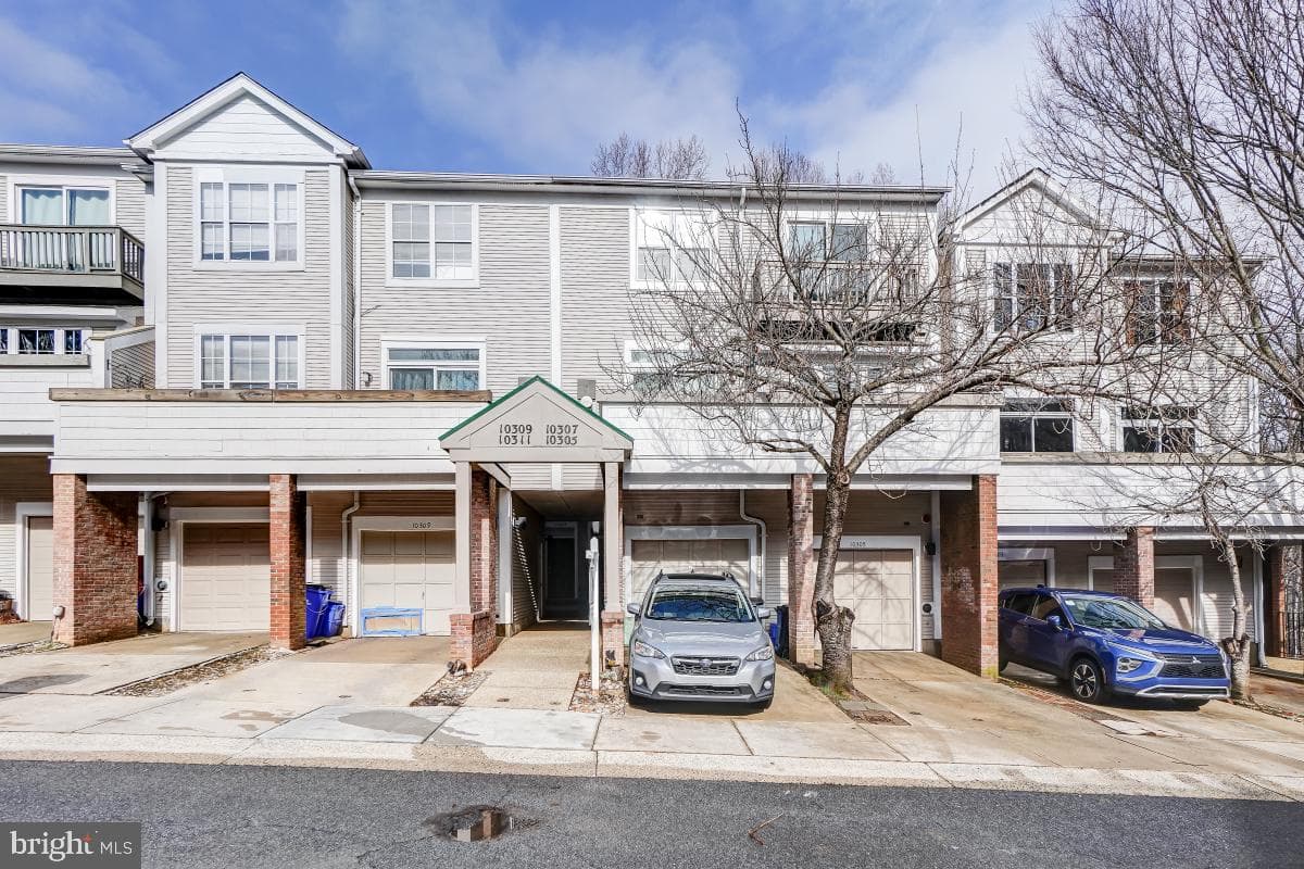 10305 Royal Woods Court photo 27