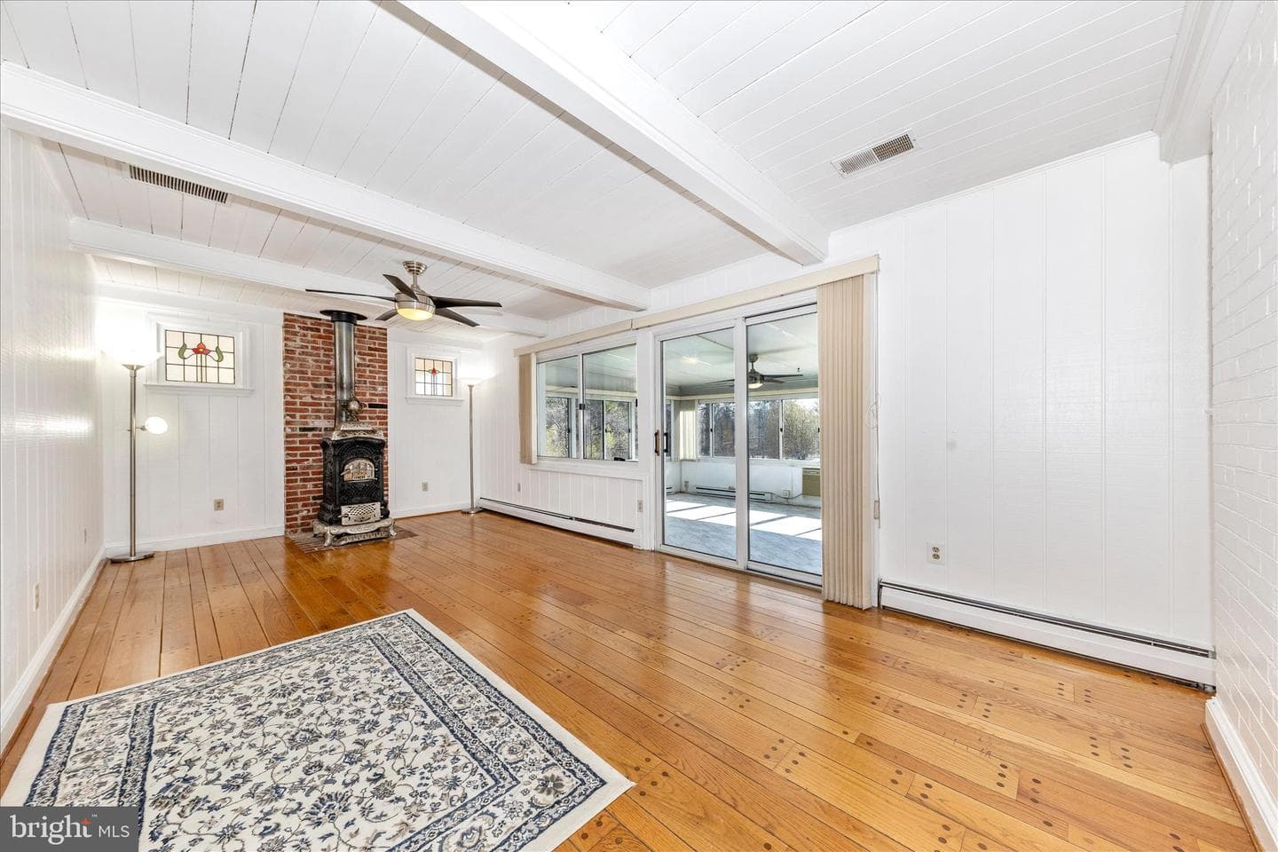 9504 Veirs Drive photo 17