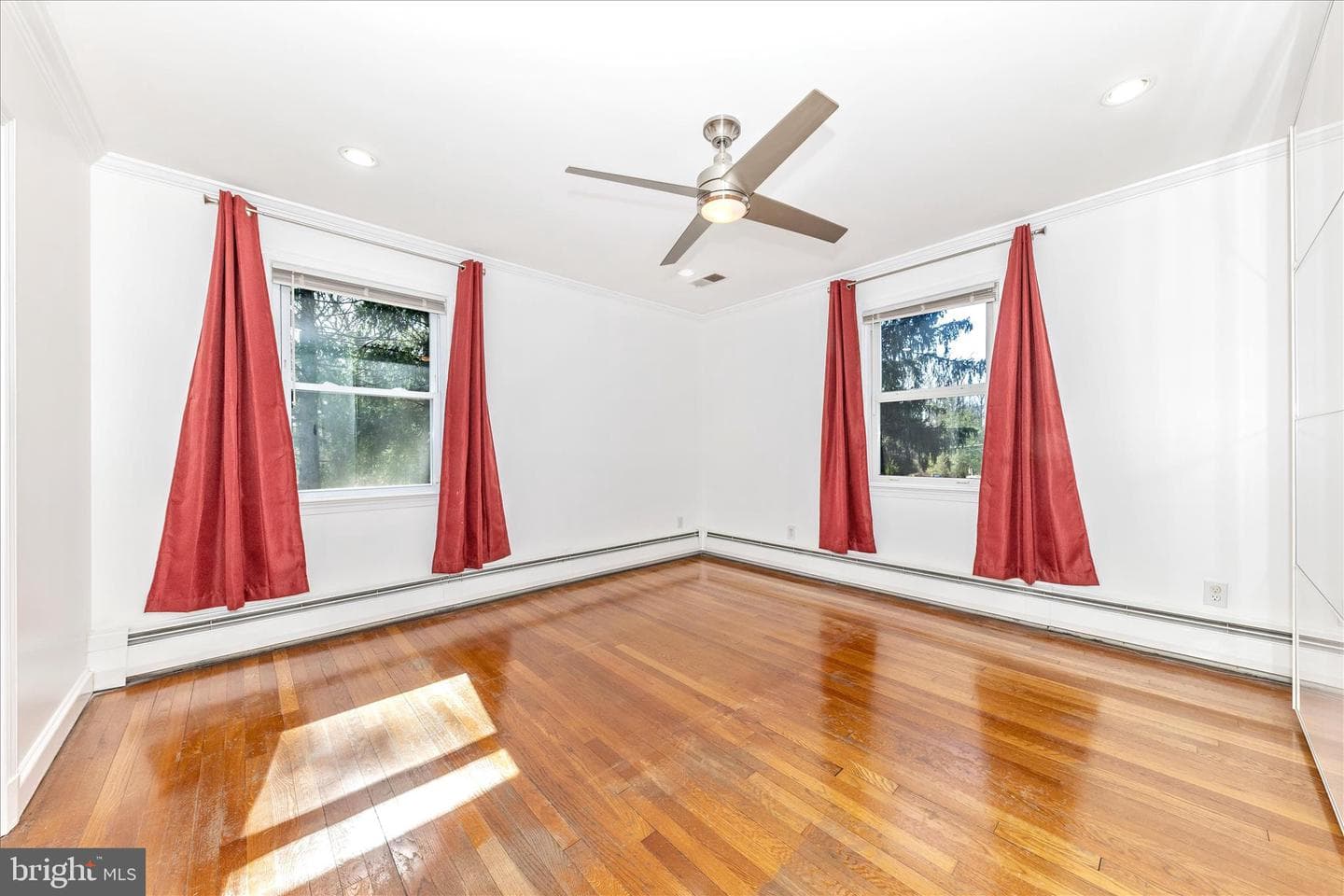 9504 Veirs Drive photo 26