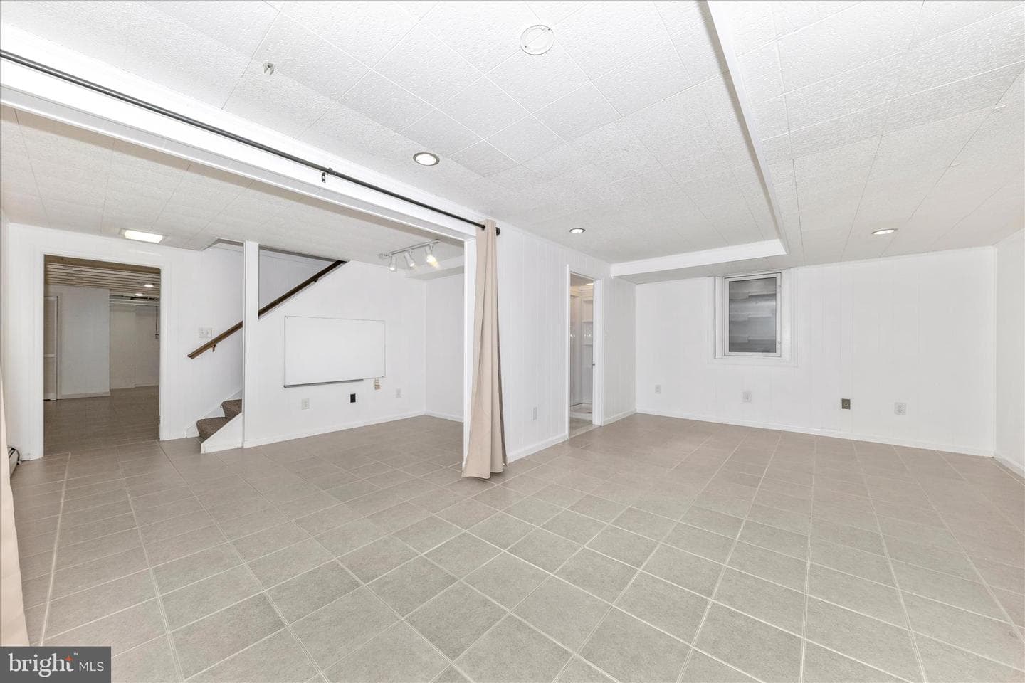9504 Veirs Drive photo 37