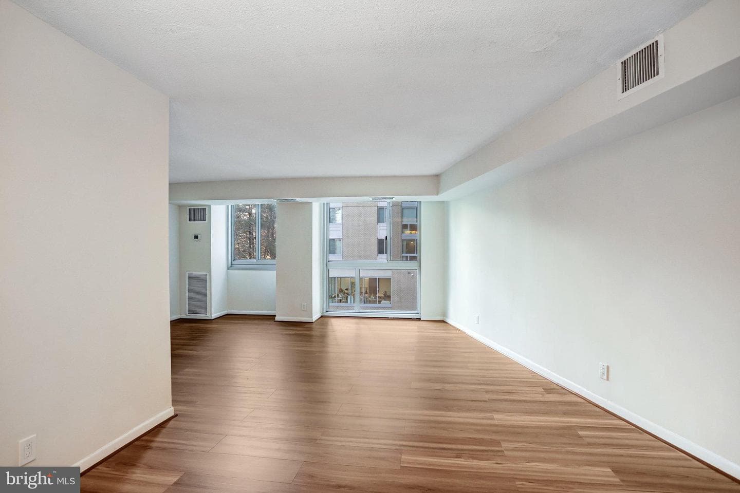 4601 N Park Ave # 209-J photo 7