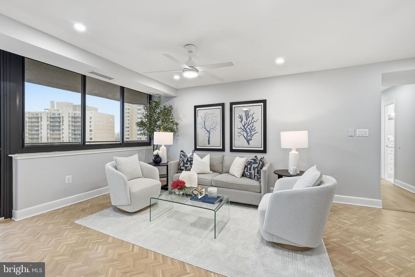4550 N Park Avenue #807, Chevy Chase