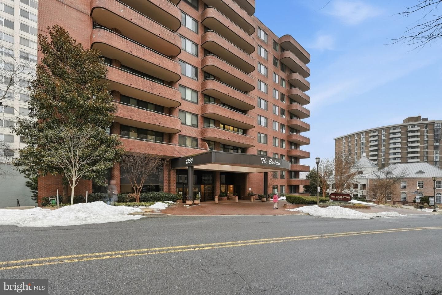 4550 N Park Avenue #807 photo 30