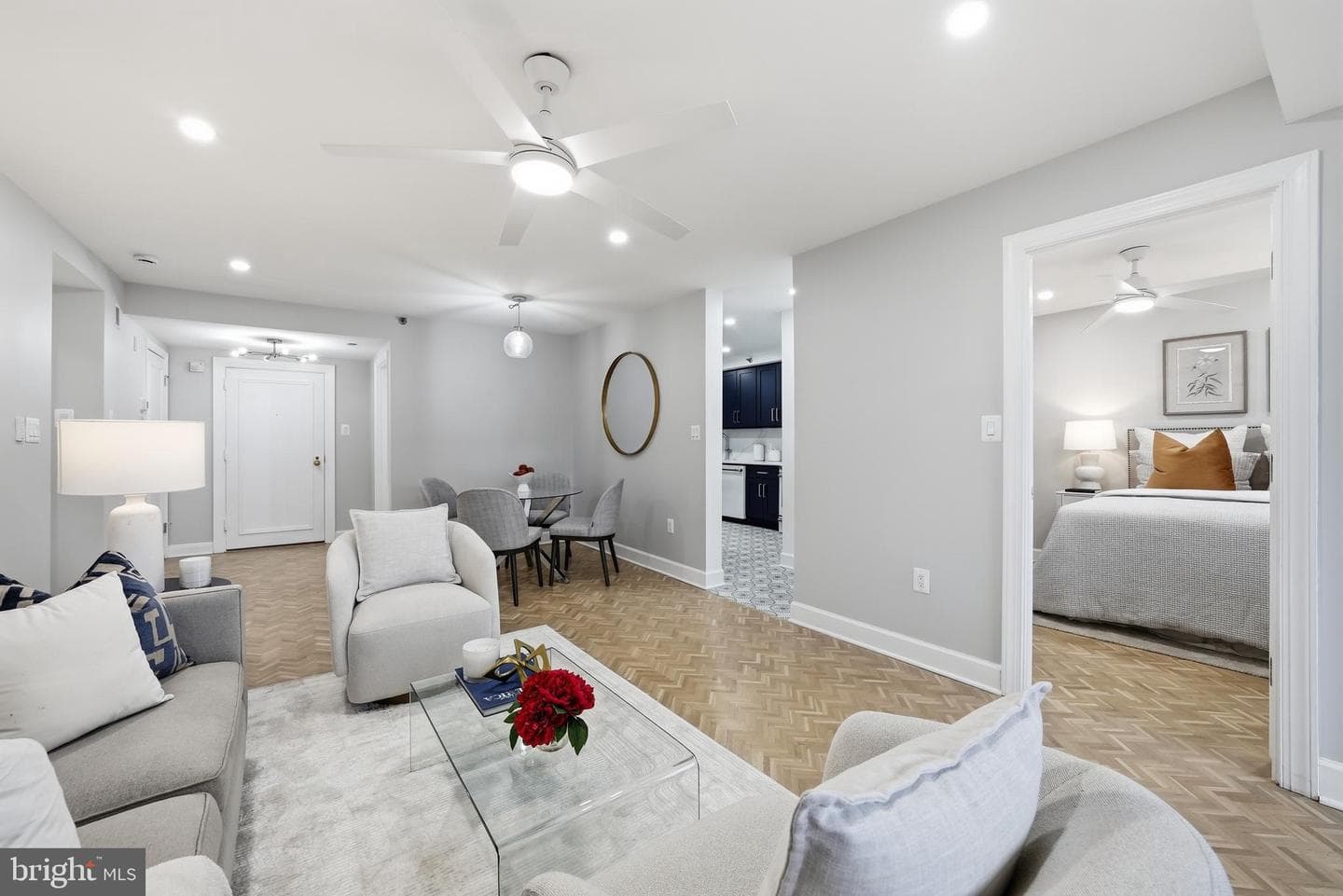 4550 N Park Avenue #807 photo 5