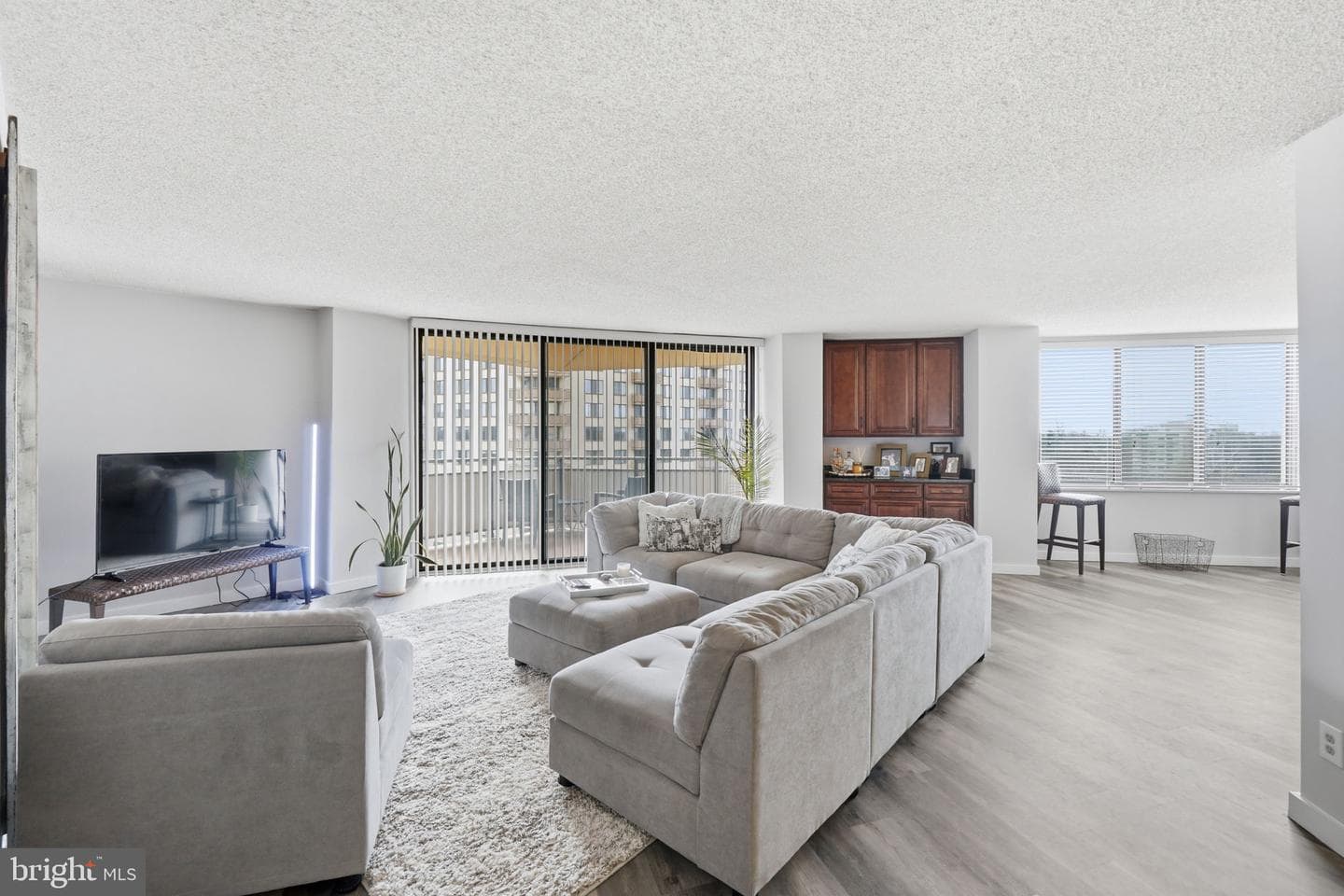 5225 Pooks Hill Road #1401n, Bethesda